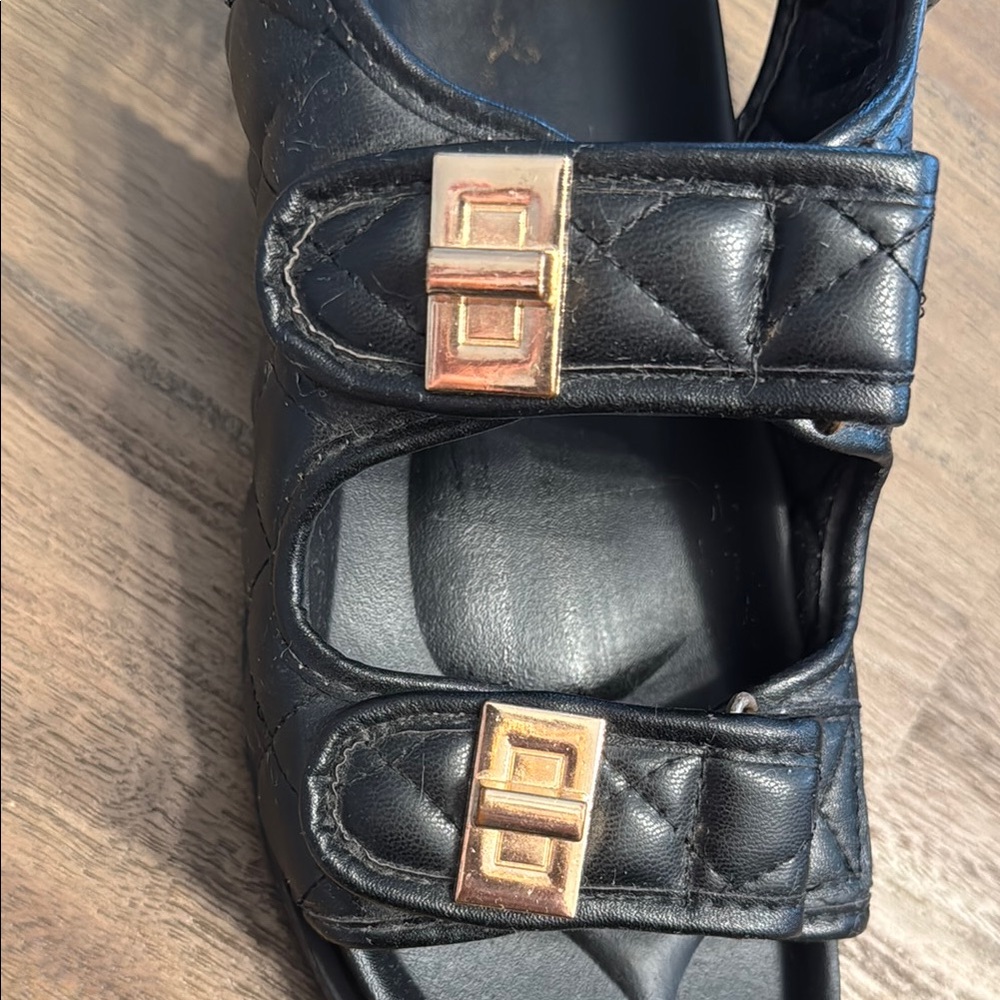 Sandals - Picture 5 of 7
